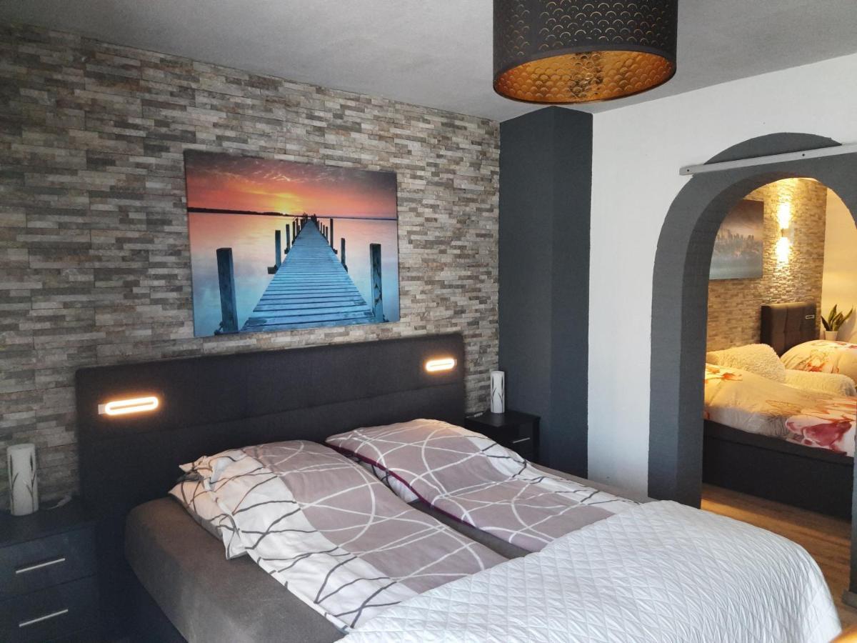 Joys Ferienwohnung Oberhausen  Exteriér fotografie
