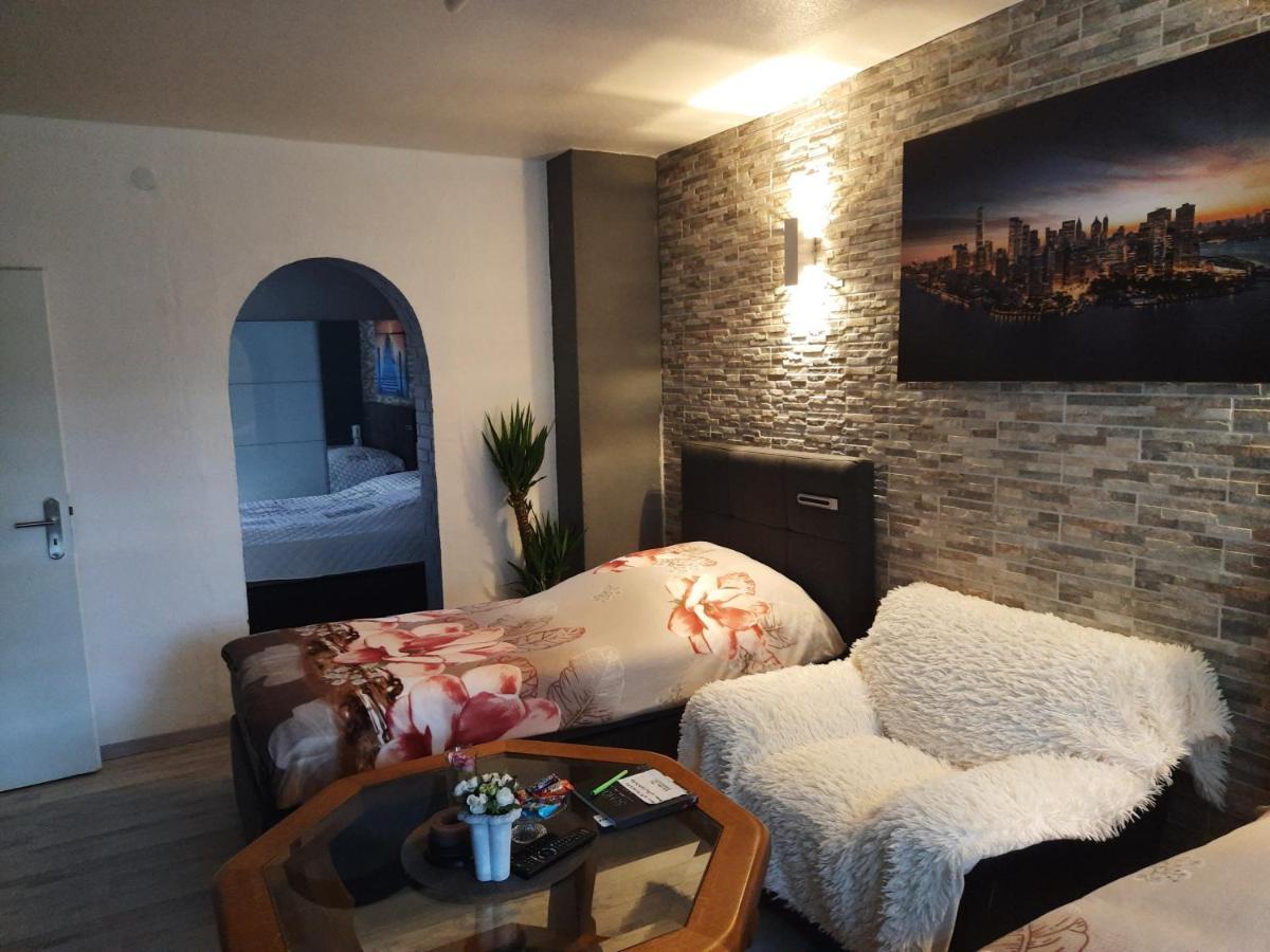 Joys Ferienwohnung Oberhausen  Exteriér fotografie